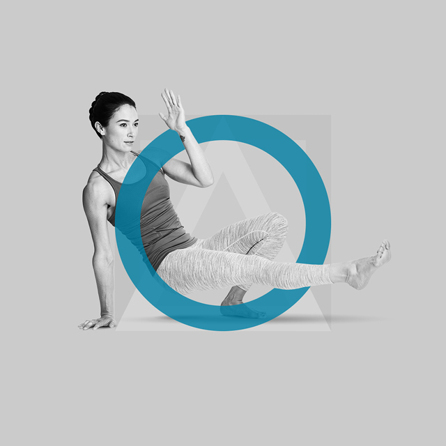 Formula3 brand image of a woman doing a mobility exercise